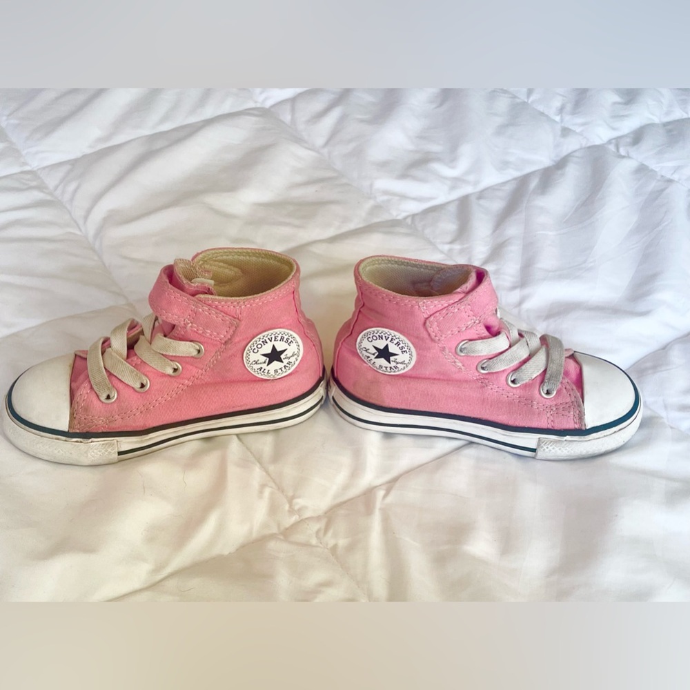Converse Pink High-tops Size 7